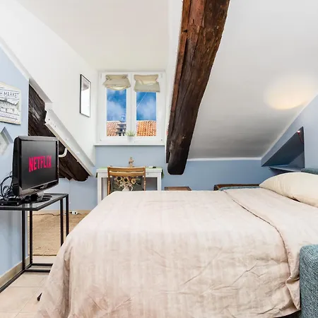 Tiny Vibes - Central Cozy Attic Studio Torino