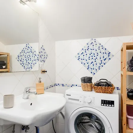 Tiny Vibes - Cozy Attic Apartman Torino